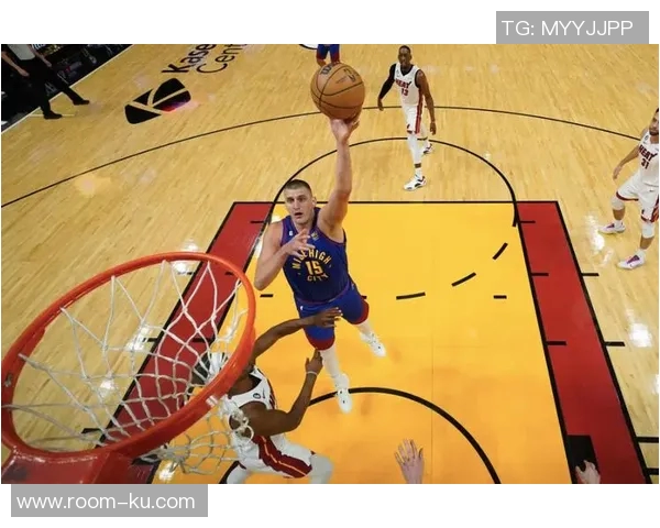 张佳玮逐梦之路渐显本西蒙斯特质勇士近期战术调整不再依赖他 张佳玮逐梦之路渐显本西蒙斯特质勇士近期战术调整不再依赖他