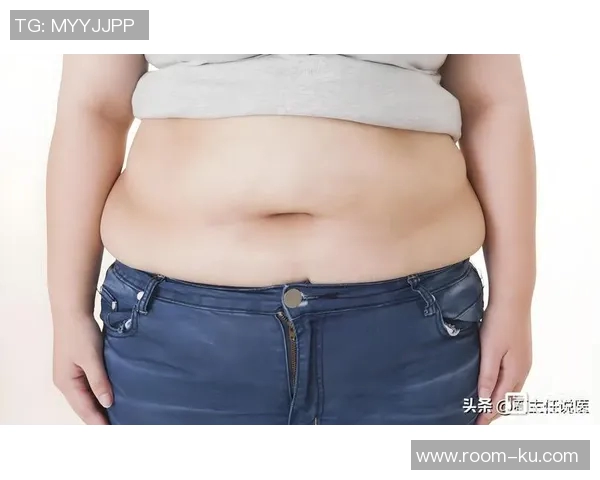 斯内德参加减肥真人秀自曝烦恼直言看到自己身材不满意感到很不爽 斯内德参加减肥真人秀自曝烦恼直言看到自己身材不满意感到很不爽